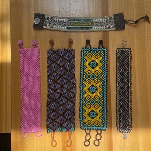 Beaded bracelets, lot of 5